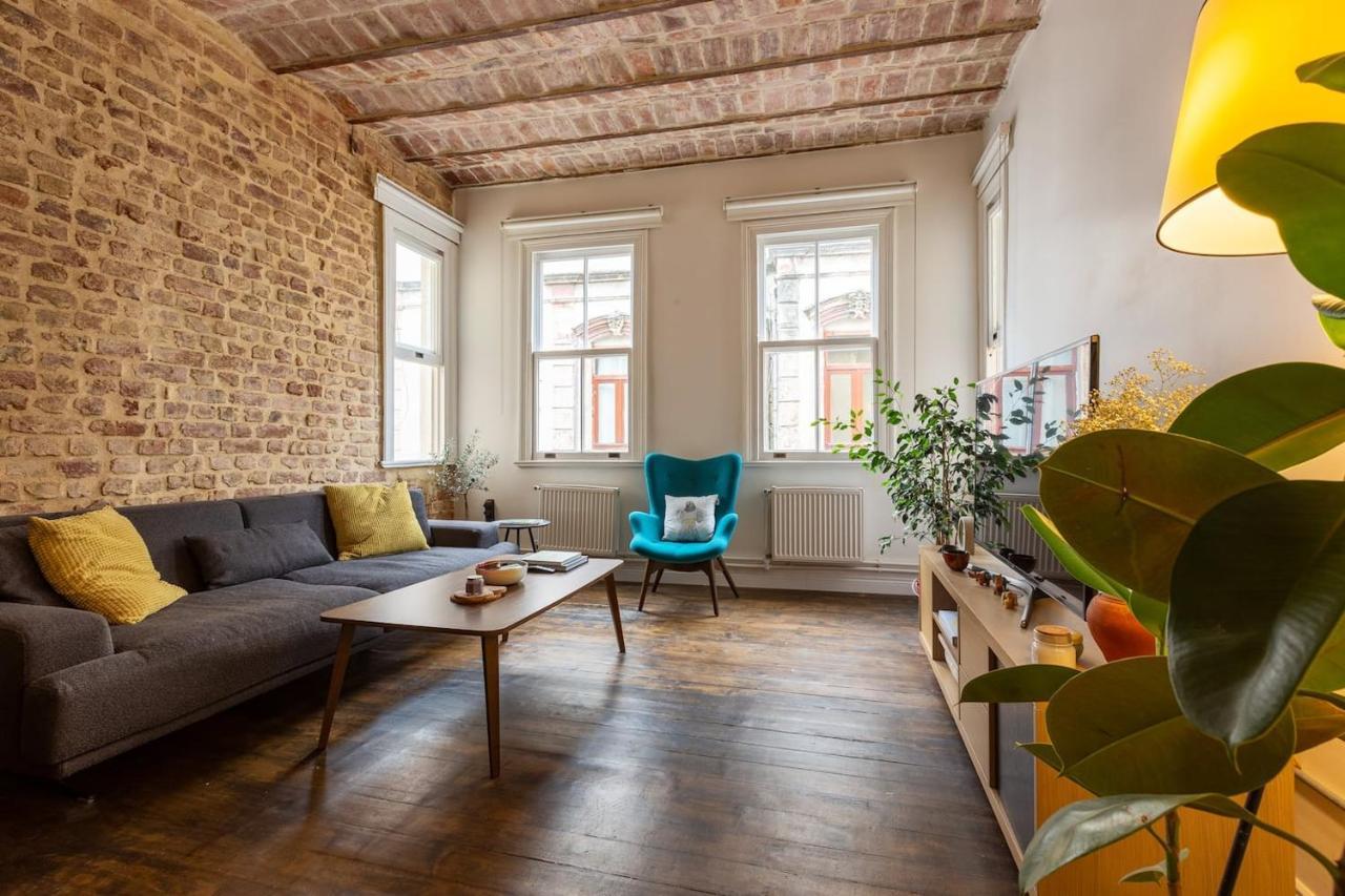 Renovated Apartment At The Heart Of Istanbul With Huge Terrace Extérieur photo