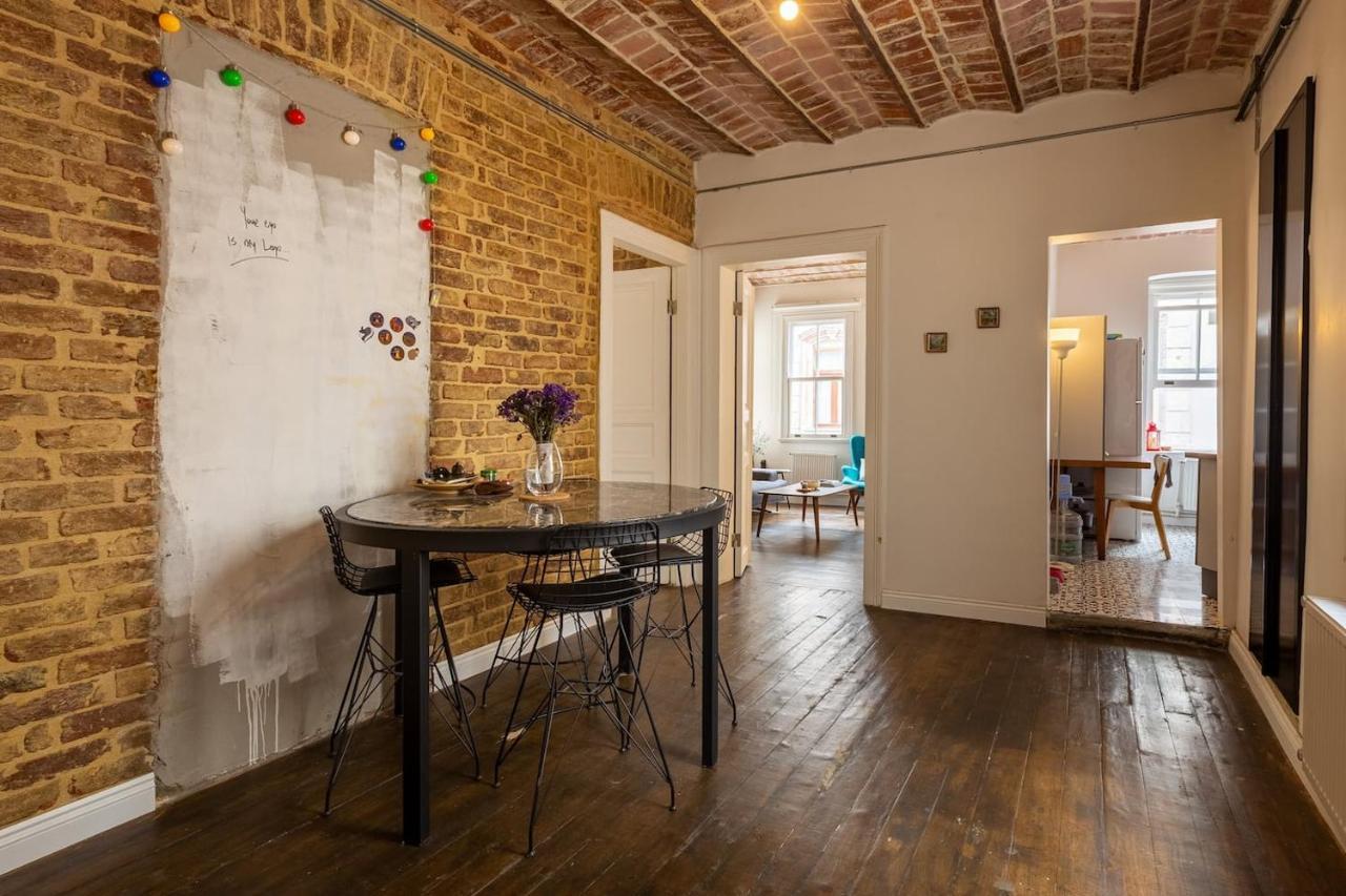 Renovated Apartment At The Heart Of Istanbul With Huge Terrace Extérieur photo